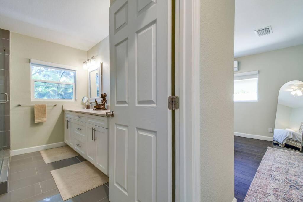 Luxury Home In The Heart Of South Tampa & Pool! Exteriör bild